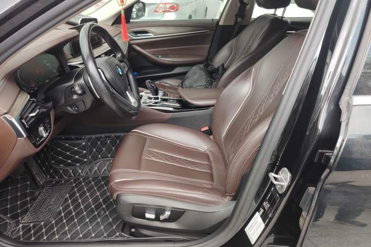 Used BMW 5 Series 2020 530Li Leading Edition Luxury Package Left Front Seat
