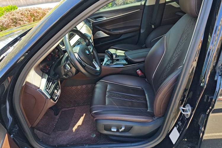 Used BMW 5 Series 2020 530Li Leading Edition Luxury Package Left Front Seat