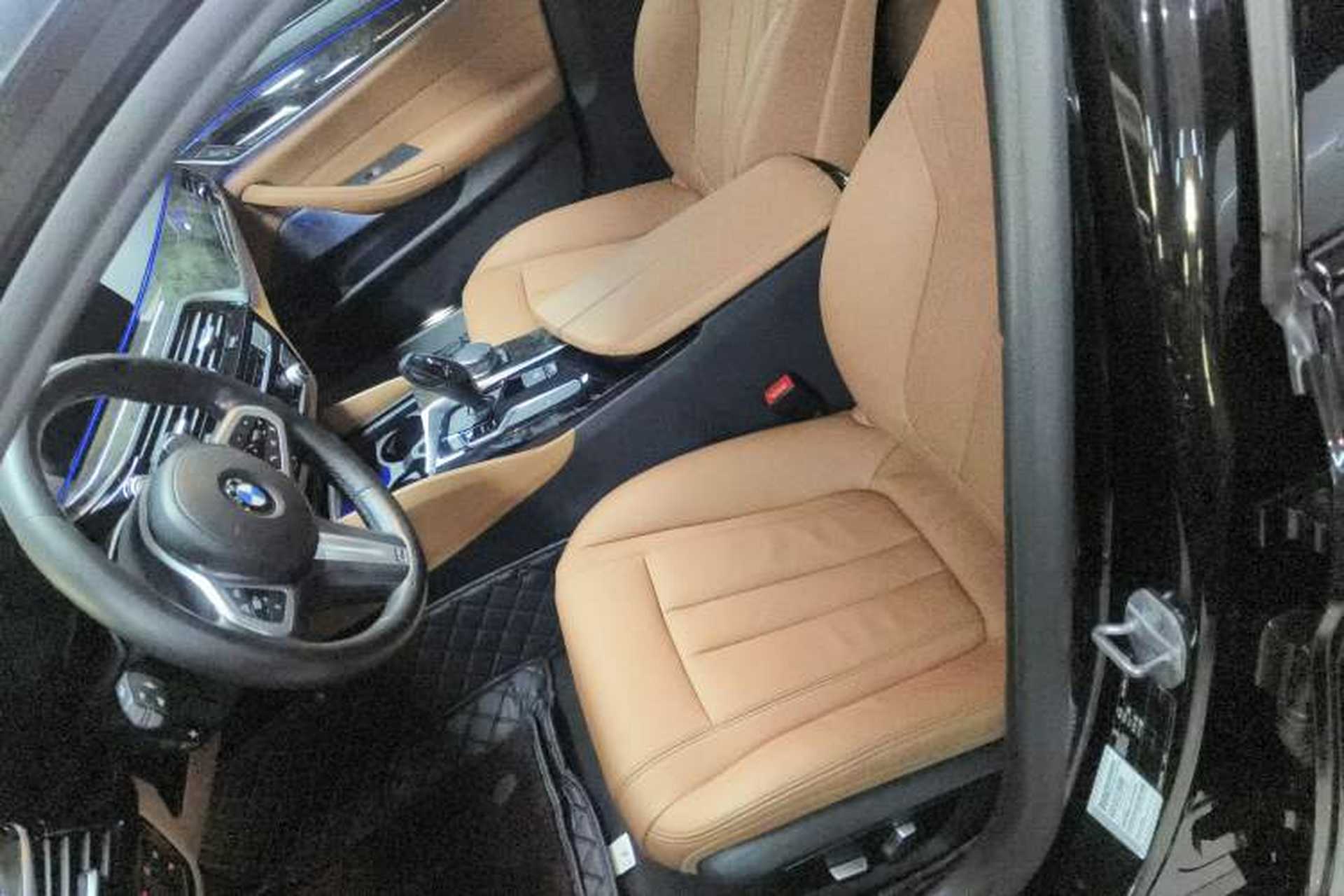 Used BMW 5 Series 2020 530Li Leading Model M Sport Package Left Front Seat