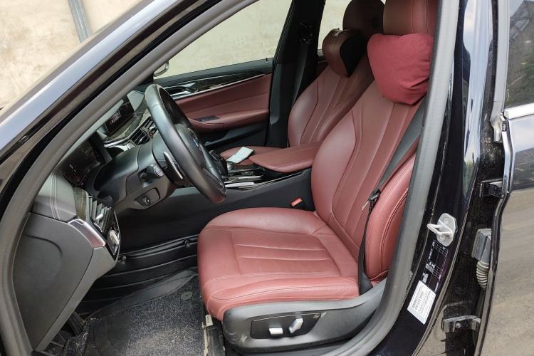 Used BMW 5 Series 2020 530Li Leading Model M Sport Package Left Front Seat