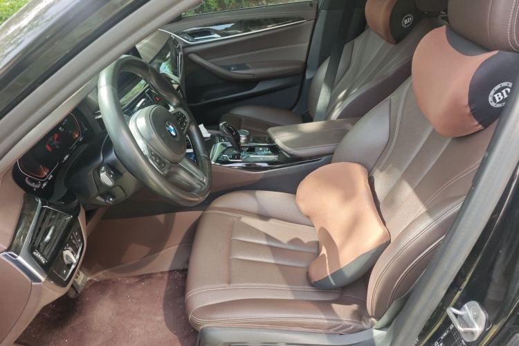 Used BMW 5 Series 2020 525Li M Sport Package Left Front Seat