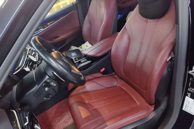 Used BMW 5 Series 2020 530Li Leading Model M Sport Package Left Front Seat