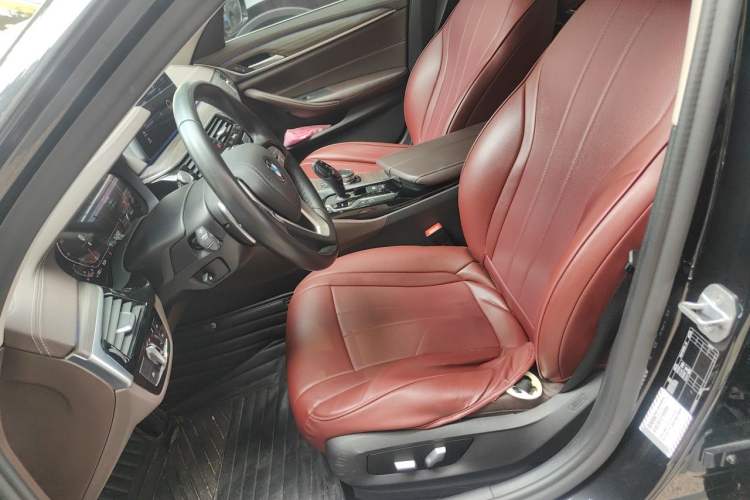 Used BMW 5 Series 2020 530Li Leading Edition Luxury Package Left Front Seat