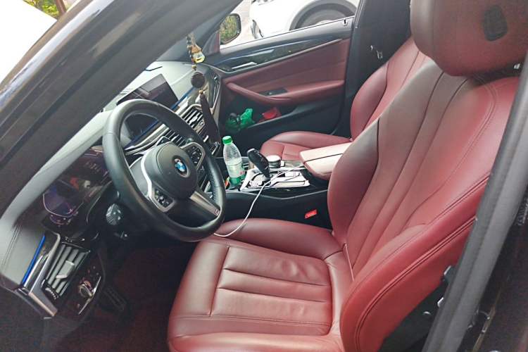 Used BMW 5 Series 2020 530Li Leading Model M Sport Package Left Front Seat