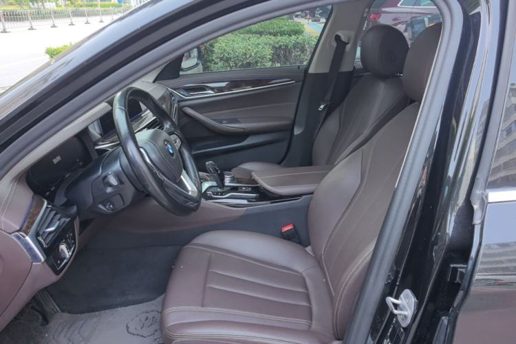 Used BMW 5 Series 2020 525Li Luxury Package Left Front Seat