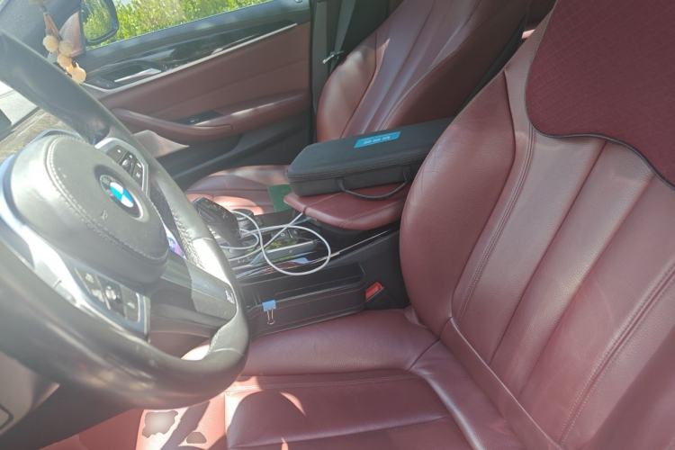 Used BMW 5 Series 2020 530Li Luxury Edition M Sport Package Left Front Seat