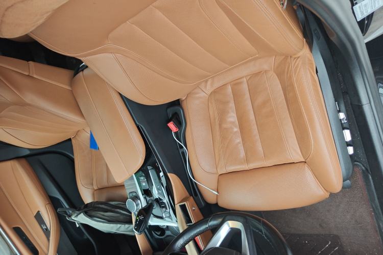 Used BMW 5 Series 2020 530Li Luxury Edition Premium Package Left Front Seat
