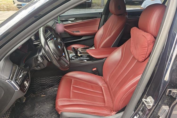Used BMW 5 Series 2020 530Li Leading Model M Sport Package Left Front Seat