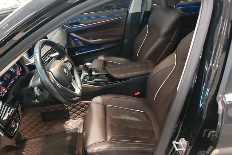 Used BMW 5 Series 2020 530Li Luxury Edition Premium Package Left Front Seat