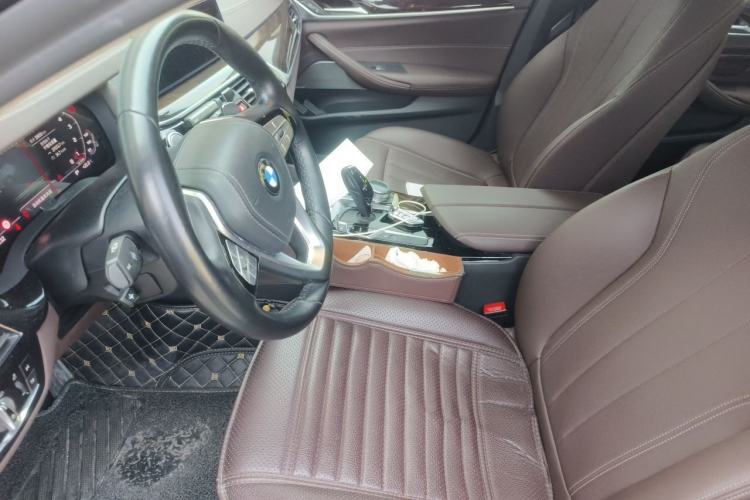 Used BMW 5 Series 2020 525Li Luxury Package Left Front Seat
