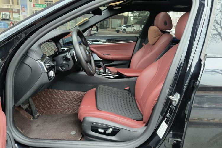 Used BMW 5 Series 2020 530Li Leading Model M Sport Package Left Front Seat