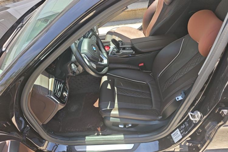 Used BMW 5 Series 2020 530Li xDrive Luxury Package Left Front Seat