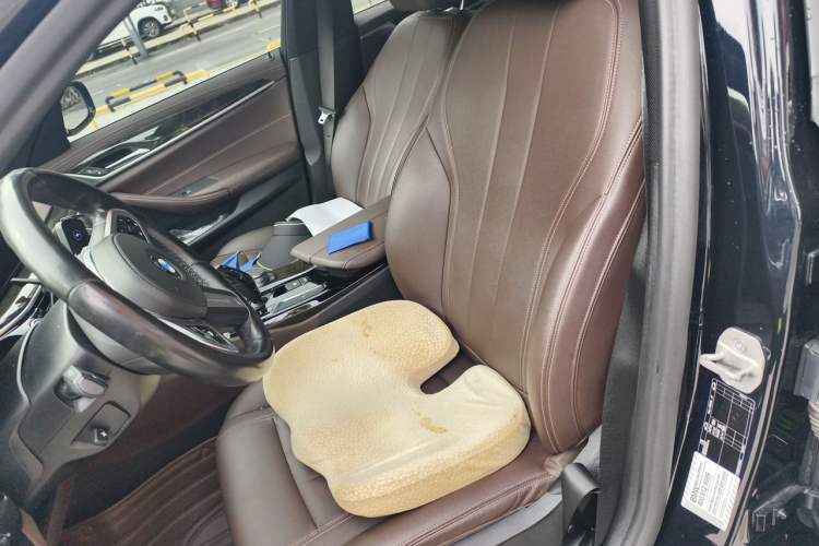 Used BMW 5 Series 2020 525Li M Sport Package Left Front Seat