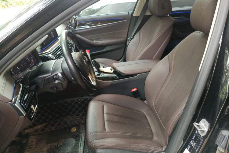 Used BMW 5 Series 2020 525Li Luxury Package Left Front Seat