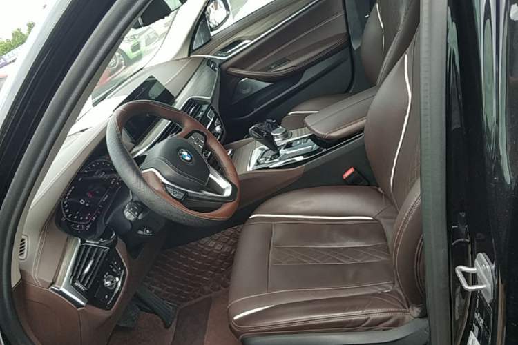 Used BMW 5 Series 2020 530Li Leading Edition Luxury Package Left Front Seat