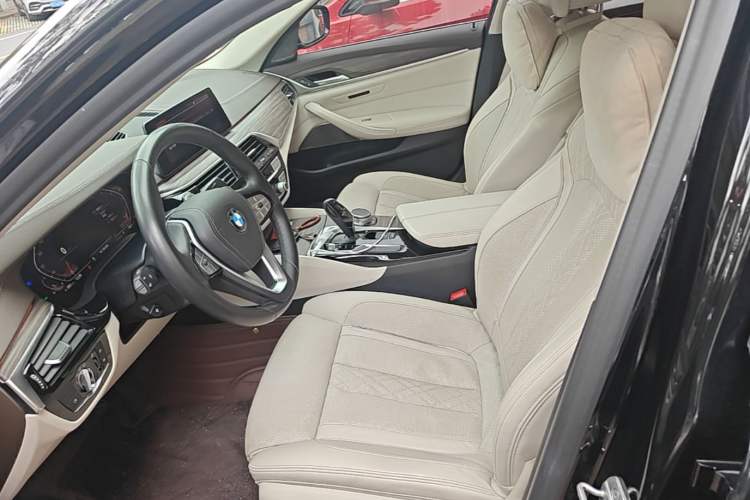 Used BMW 5 Series 2020 530Li Luxury Edition Premium Package Left Front Seat
