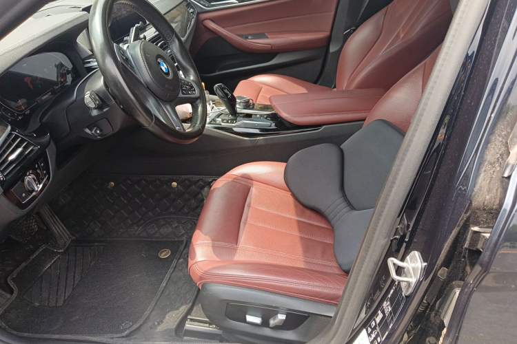 Used BMW 5 Series 2020 530Li xDrive M Sport Package Left Front Seat