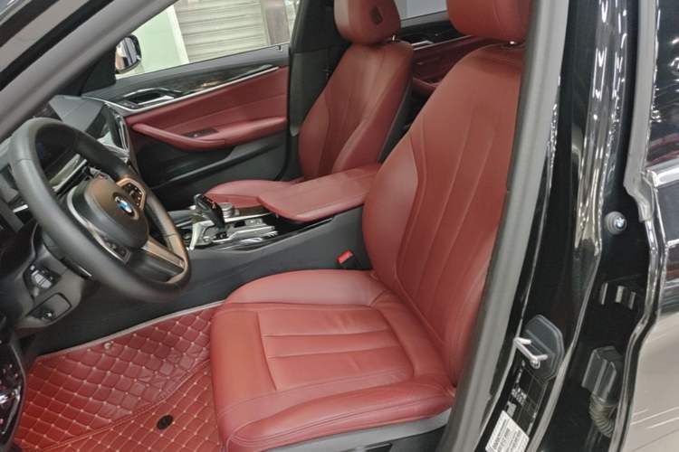 Used BMW 5 Series 2020 530Li Leading Model M Sport Package Left Front Seat