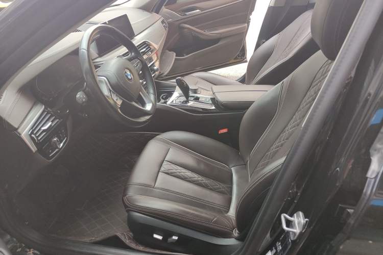 Used BMW 5 Series 2020 530Li Leading Edition Luxury Package Left Front Seat