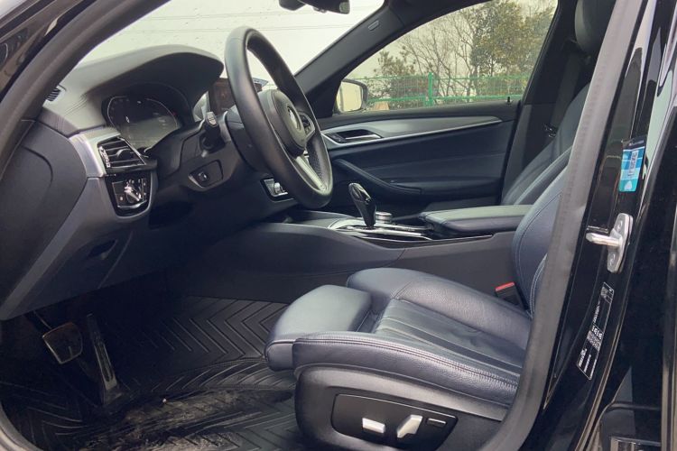 Used BMW 5 Series 2020 525i M Sport Package Left Front Seat