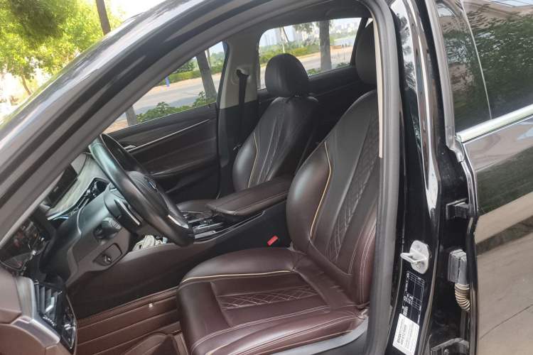 Used BMW 5 Series 2020 530Li Leading Edition Luxury Package Left Front Seat