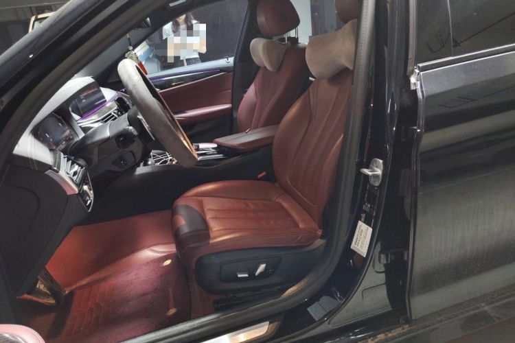 Used BMW 5 Series 2020 530Li Leading Model M Sport Package Left Front Seat