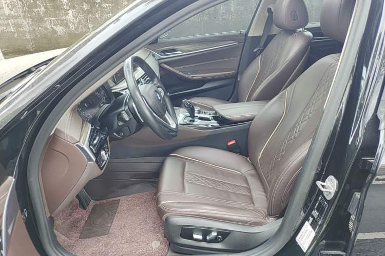 Used BMW 5 Series 2020 530Li Leading Edition Luxury Package Left Front Seat