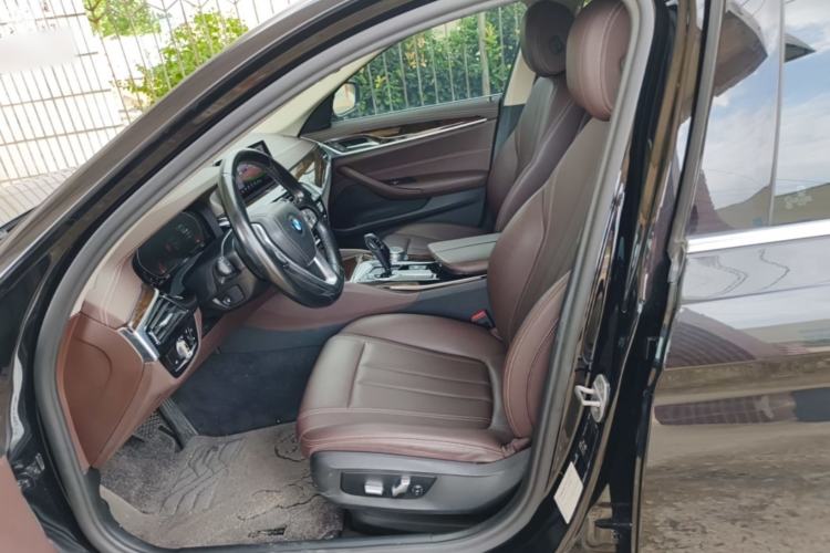 Used BMW 5 Series 2020 525Li Luxury Package Left Front Seat