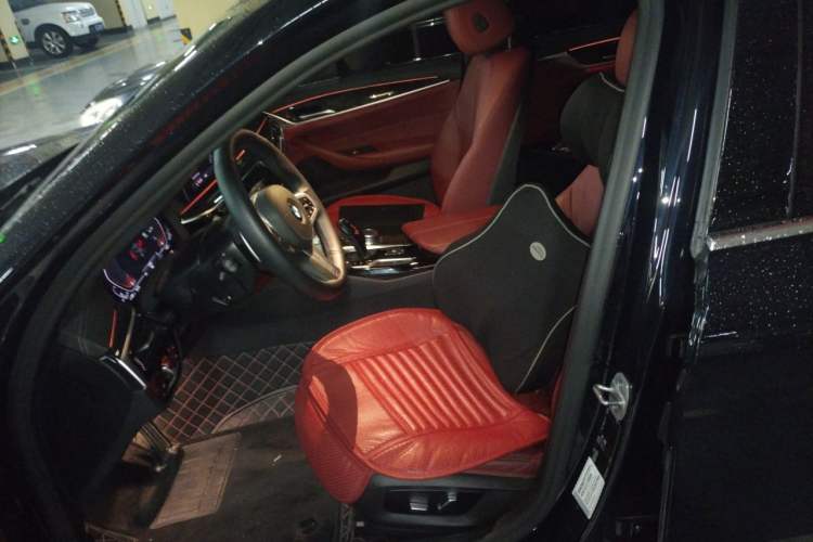 Used BMW 5 Series 2020 530Li Leading Model M Sport Package Left Front Seat