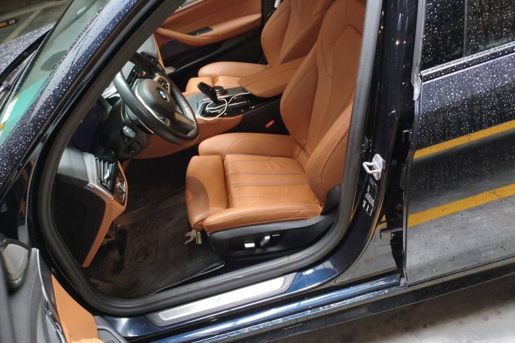 Used BMW 5 Series 2020 530i M Sport Package Left Front Seat
