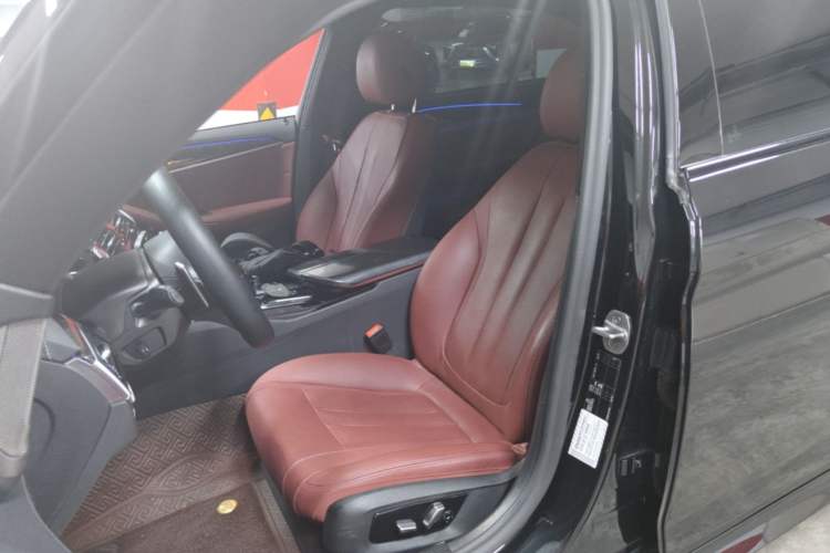 Used BMW 5 Series 2020 530Li Leading Model M Sport Package Left Front Seat