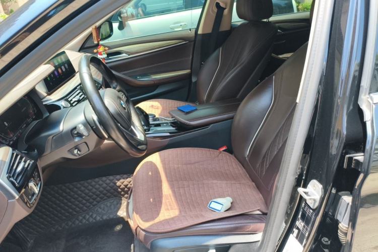 Used BMW 5 Series 2020 530Li Leading Edition Luxury Package Left Front Seat