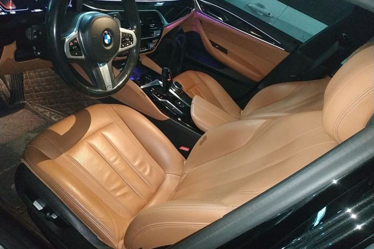Used BMW 5 Series 2020 530Li Leading Model M Sport Package Left Front Seat