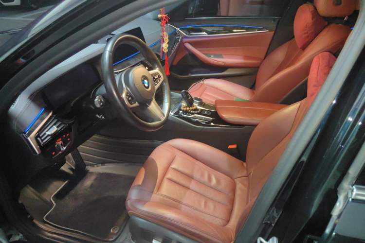 Used BMW 5 Series 2020 530Li Leading Model M Sport Package Left Front Seat