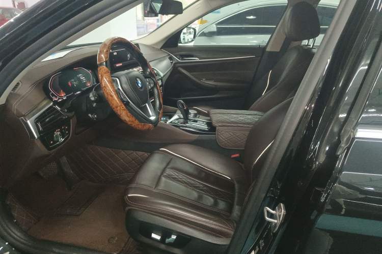 Used BMW 5 Series 2020 530Li Leading Edition Luxury Package Left Front Seat