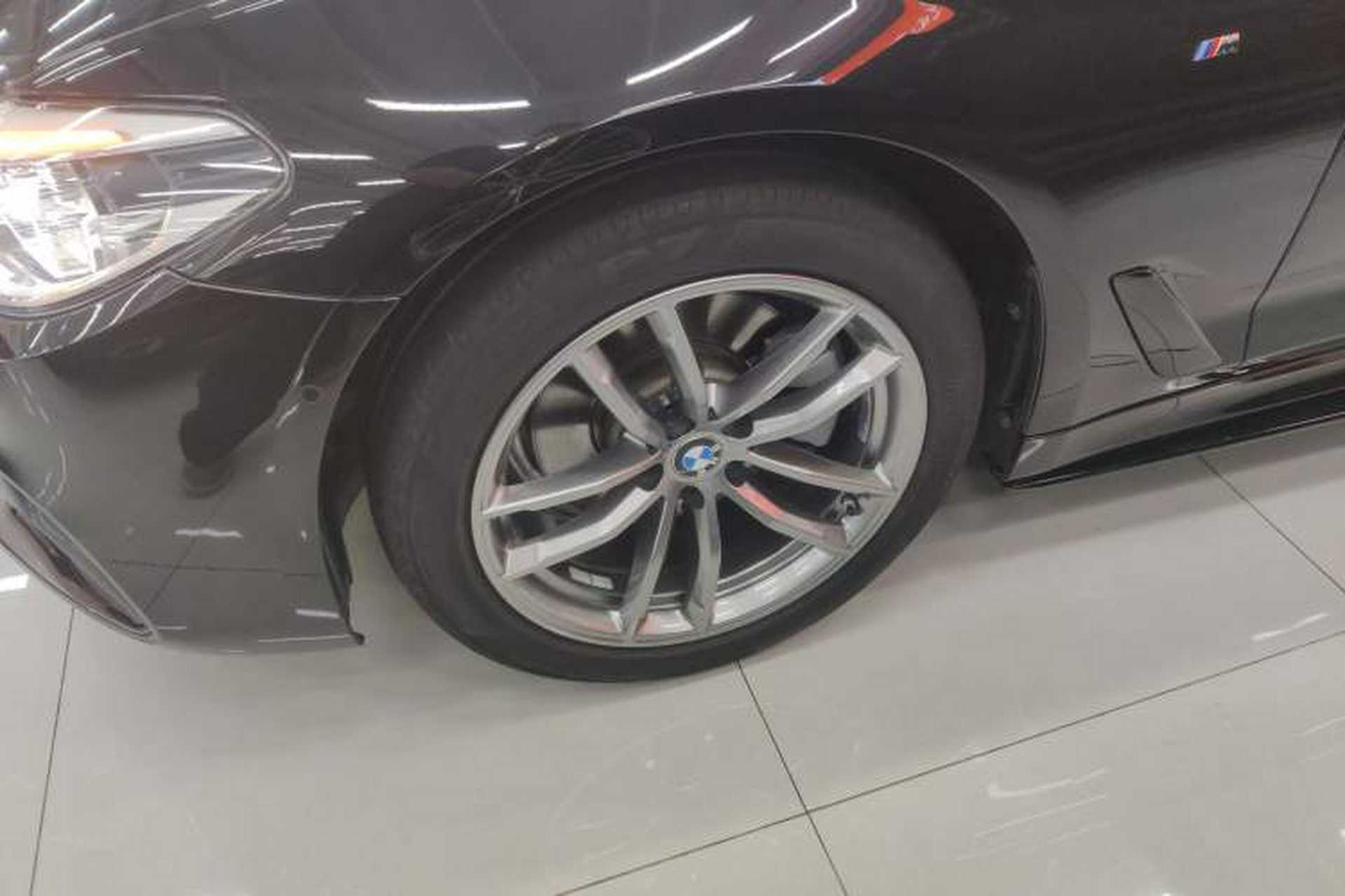Used BMW 5 Series 2020 525i M Sport Package Left Front Wheel Hub