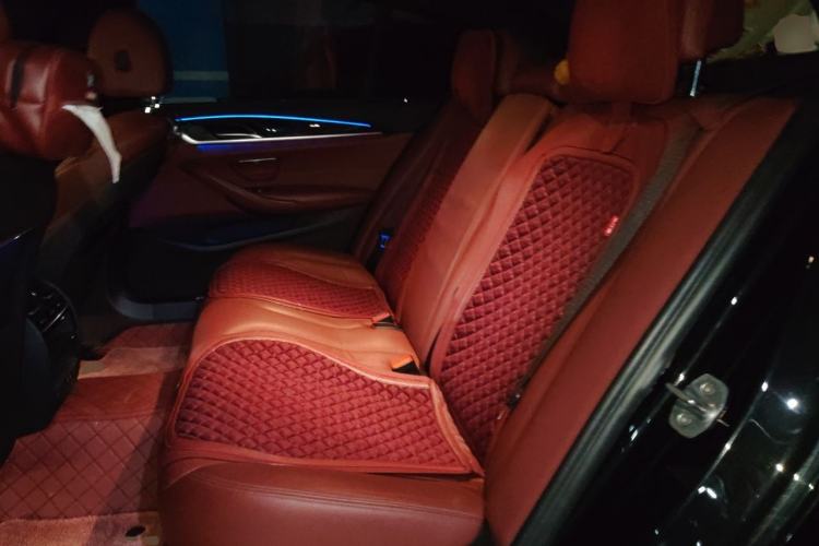Used BMW 5 Series 2020 530Li xDrive M Sport Package Left Rear Seat