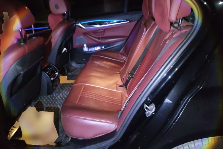 Used BMW 5 Series 2020 530Li Luxury Edition M Sport Package Left Rear Seat