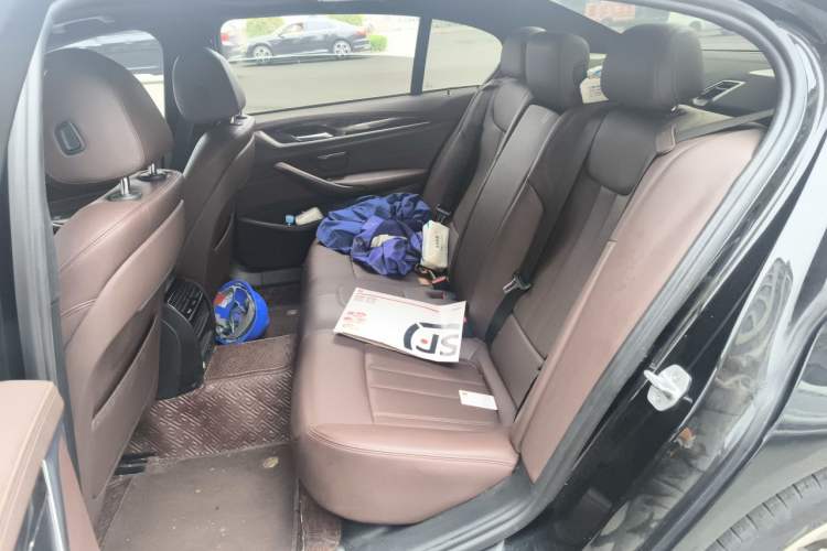 Used BMW 5 Series 2020 525Li M Sport Package Left Rear Seat