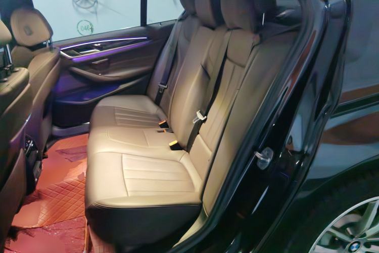 Used BMW 5 Series 2020 525Li M Sport Package Left Rear Seat