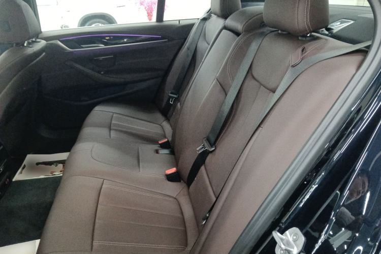 Used BMW 5 Series 2020 525Li M Sport Package Left Rear Seat