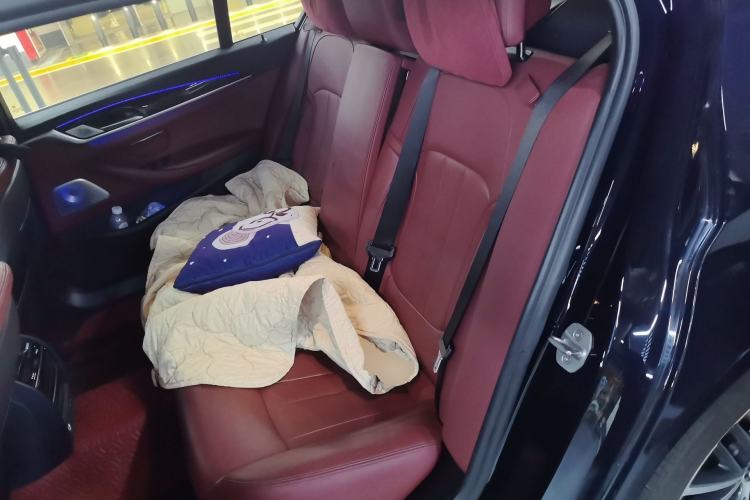 Used BMW 5 Series 2020 530Li Leading Model M Sport Package Left Rear Seat