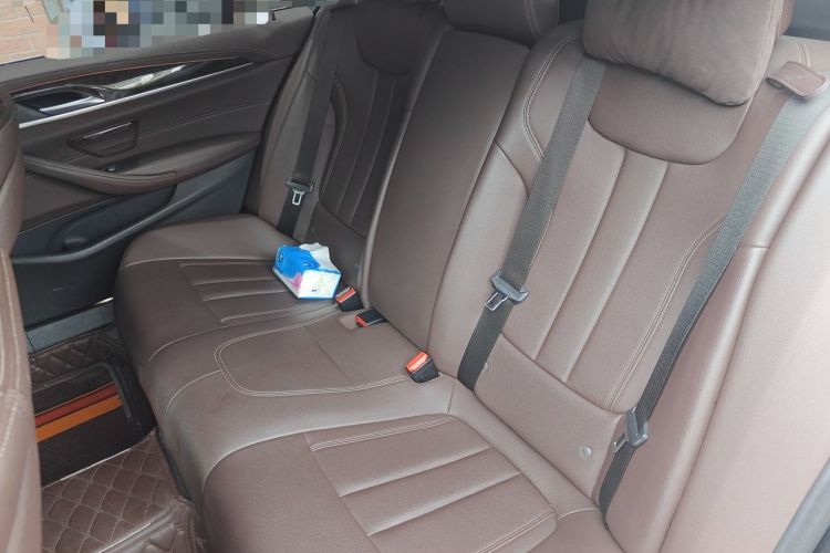 Used BMW 5 Series 2020 525Li M Sport Package Left Rear Seat