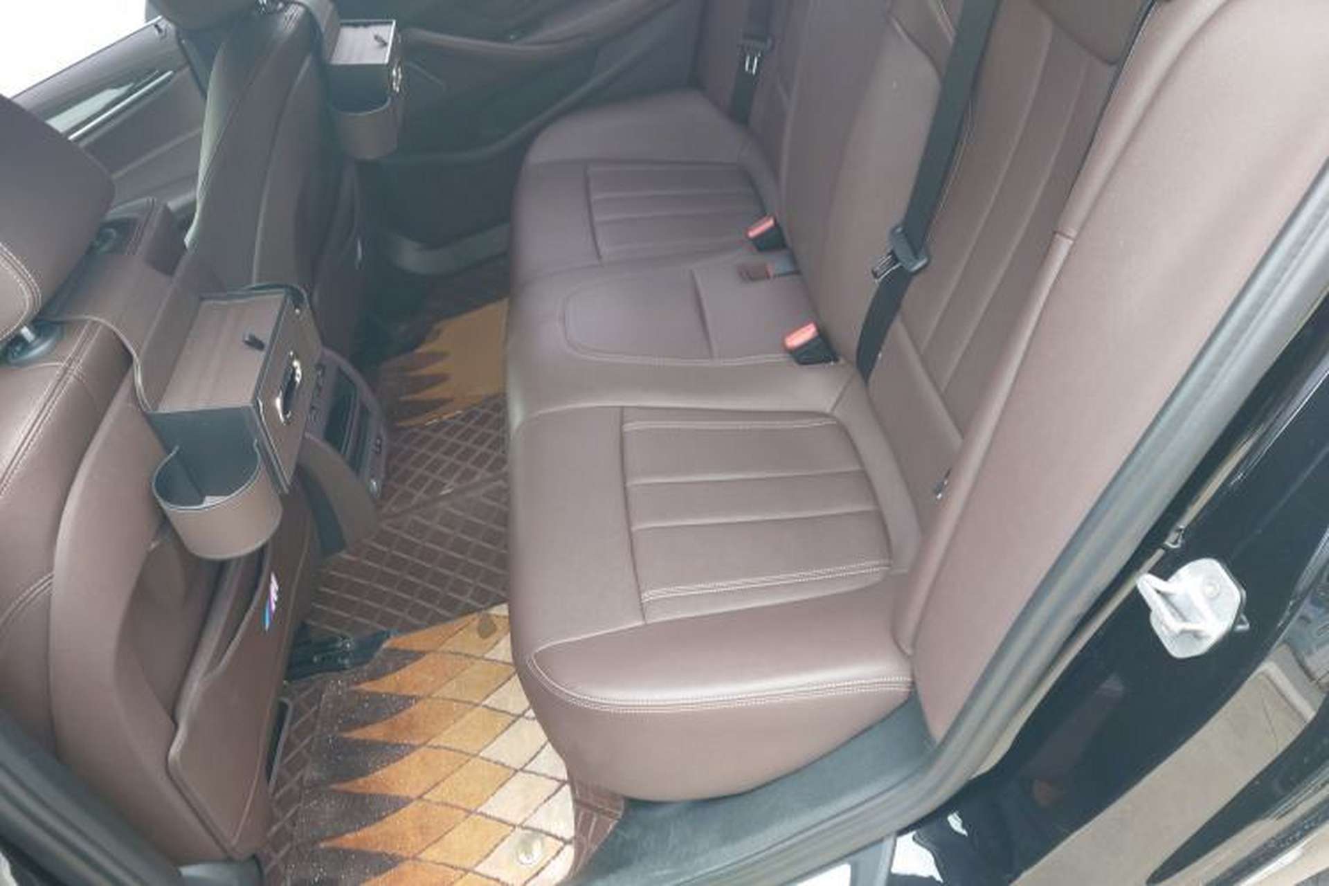 Used BMW 5 Series 2020 525Li M Sport Package Left Rear Seat