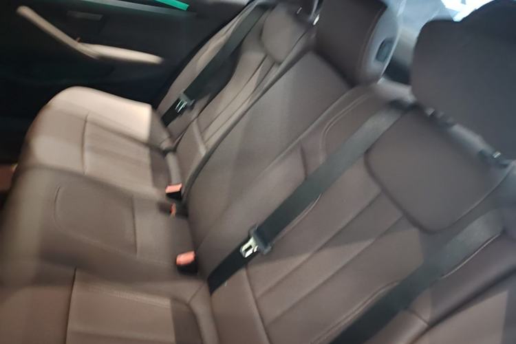 Used BMW 5 Series 2020 525Li M Sport Package Left Rear Seat