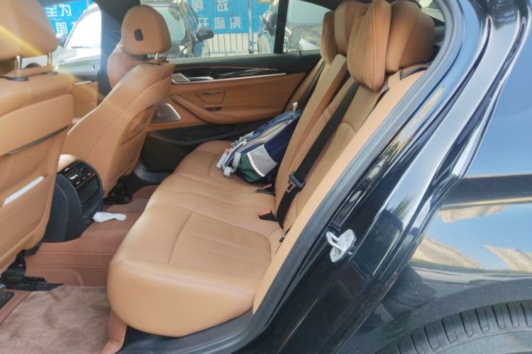 Used BMW 5 Series 2020 530Li xDrive M Sport Package Left Rear Seat