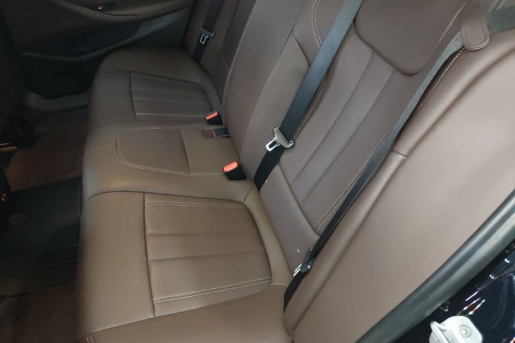 Used BMW 5 Series 2020 525Li M Sport Package Left Rear Seat