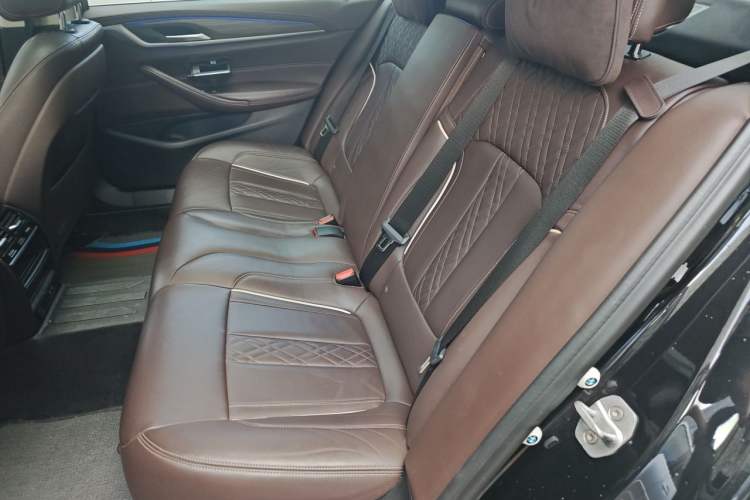 Used BMW 5 Series 2020 530Li xDrive Luxury Package Left Rear Seat