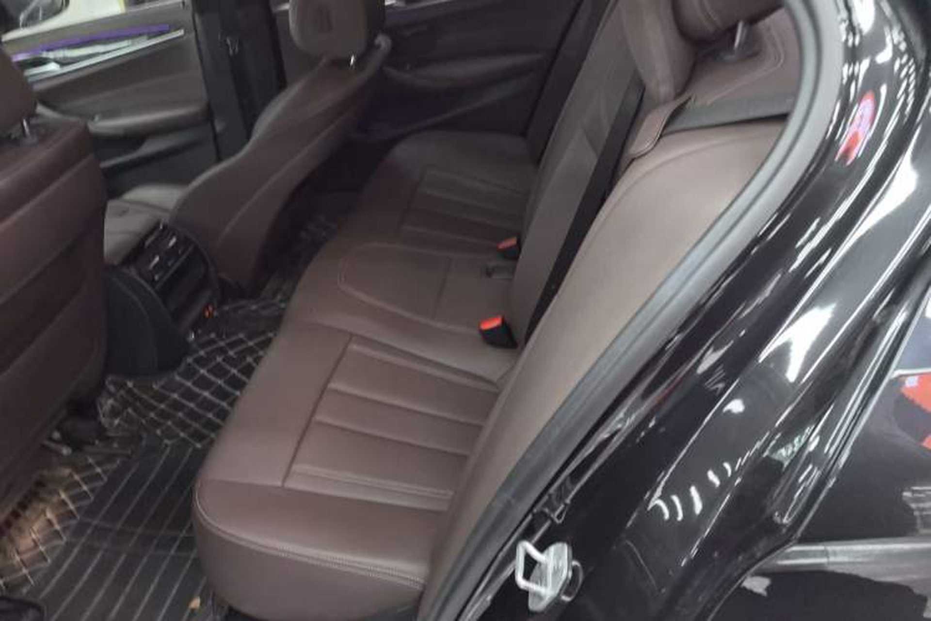 Used BMW 5 Series 2020 525Li M Sport Package Left Rear Seat