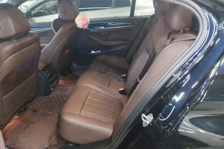 Used BMW 5 Series 2020 525Li M Sport Package Left Rear Seat